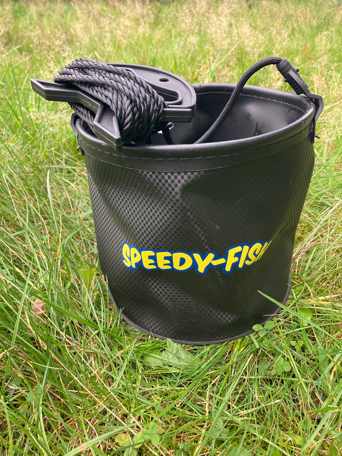 Speedy-Fish felxibler Wurf-Falteimer mit Wurfschnur